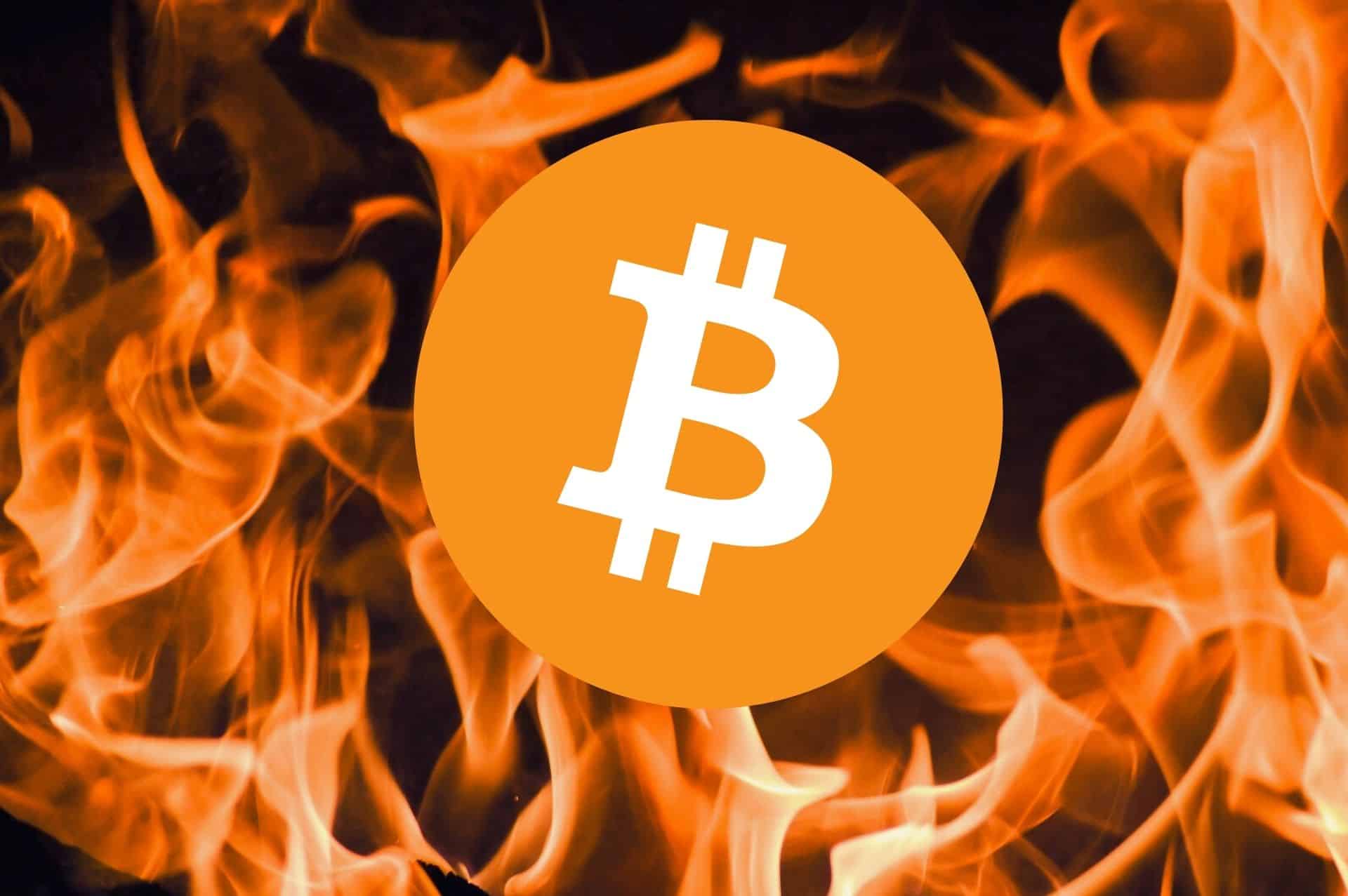 To był najgorszy miesiąc dla Bitcoina od 2022. Ostatni gasi światło? Eksperci wskazują, co dalej