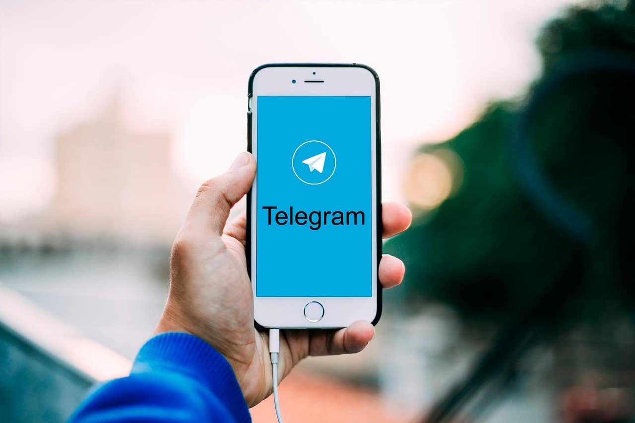 Telegram Mini App z milionami użytkowników migruje na Solanę! Czy to uratuje kurs?