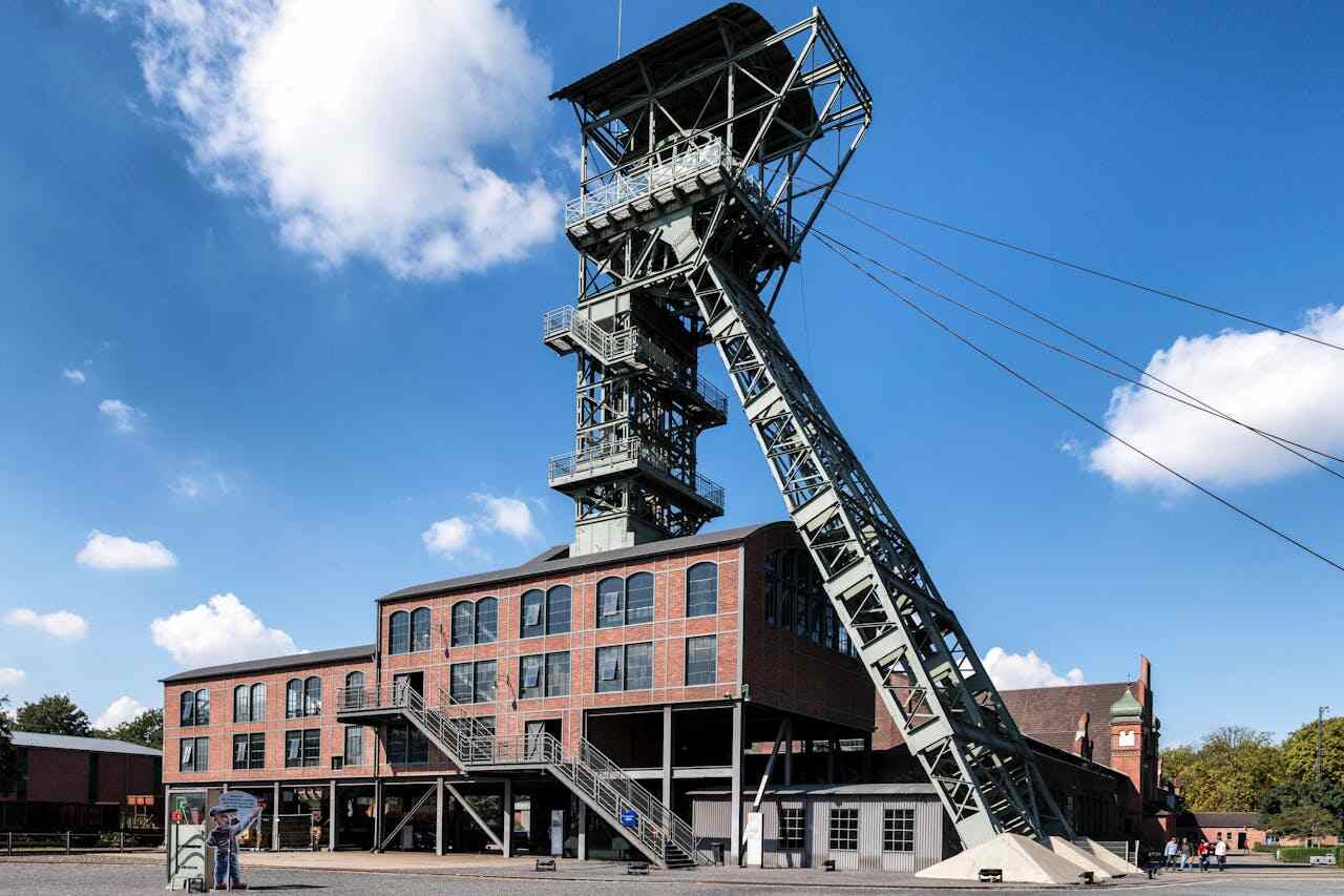 Akcje polskiego giganta nie dały w tym roku zarobić. Kurs spadł o ponad 50 proc.