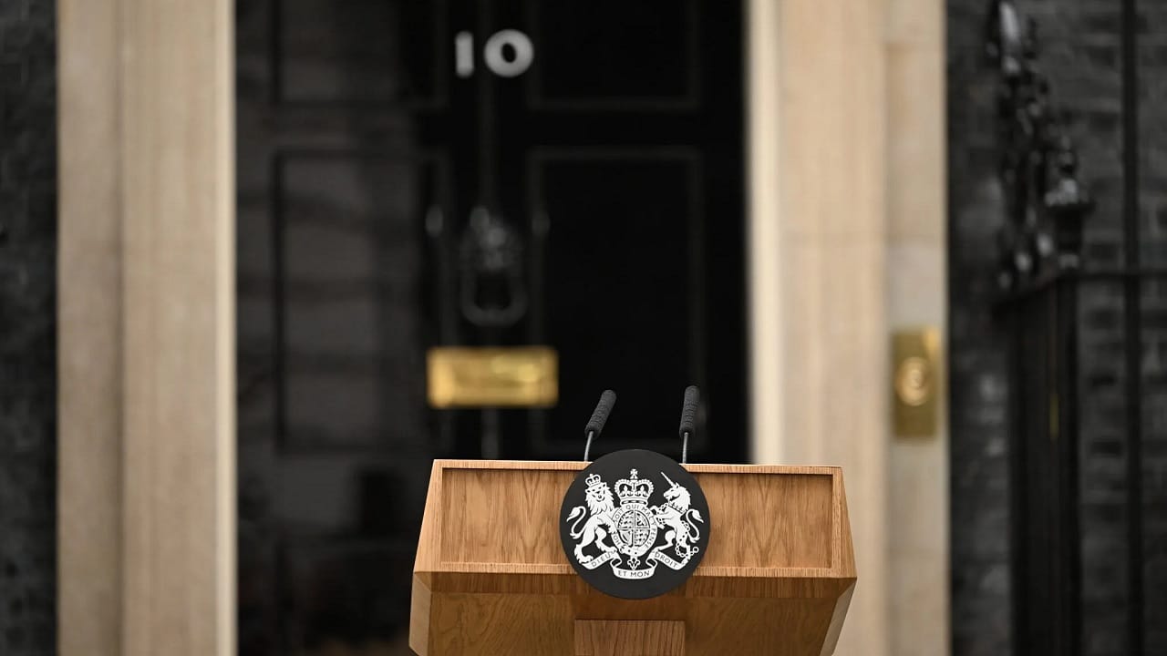 Apple pozywa W. Brytanię za 'Konstytucję szpicli’ i bezczelne żądanie