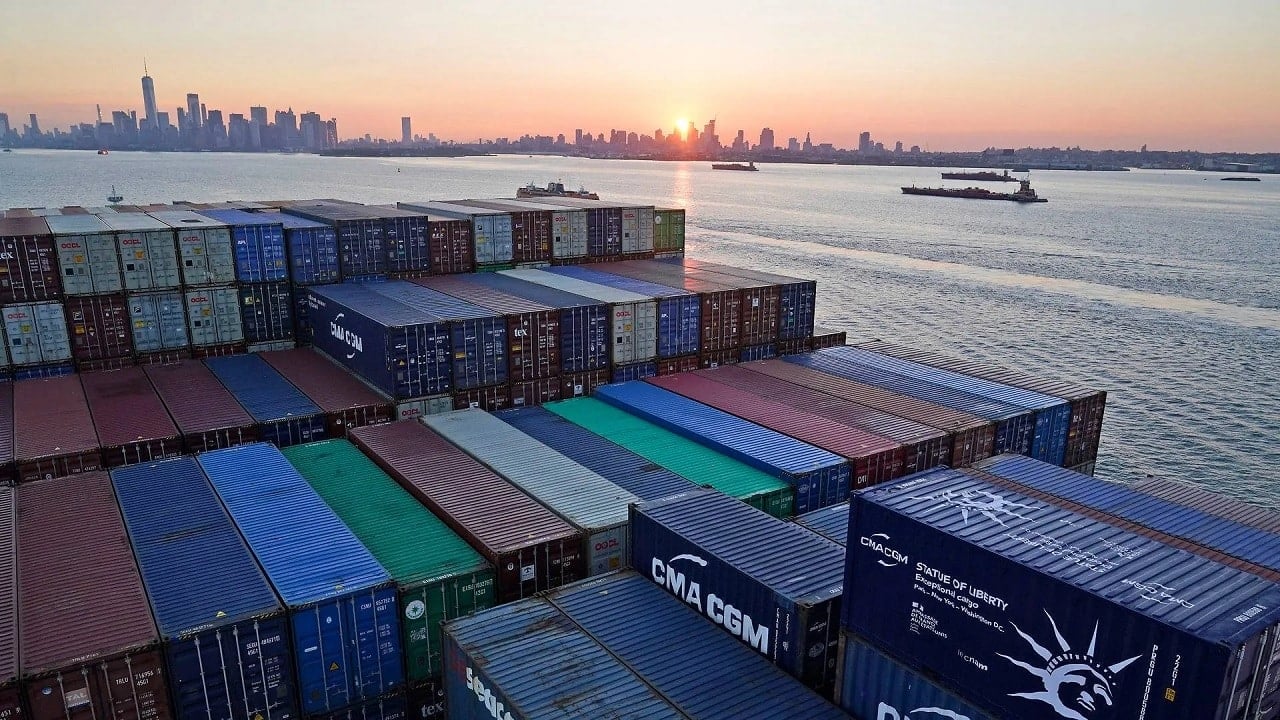 Trójstronna wojna celna. Rywale Trumpa godzą w siebie cłami