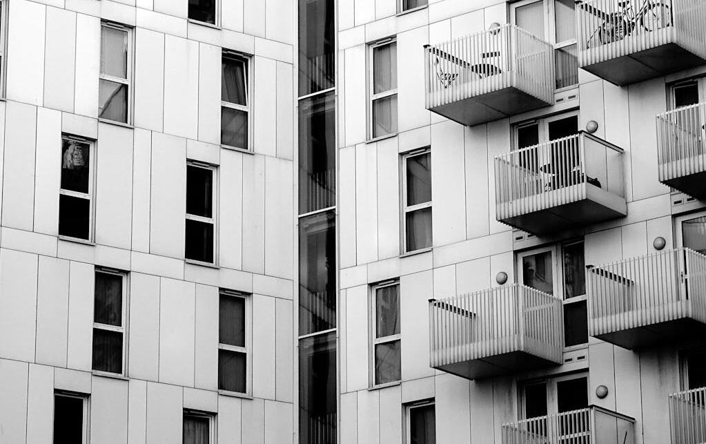 Polaków ubywa na potęgę. Kto zajmie budowane teraz mieszkania?