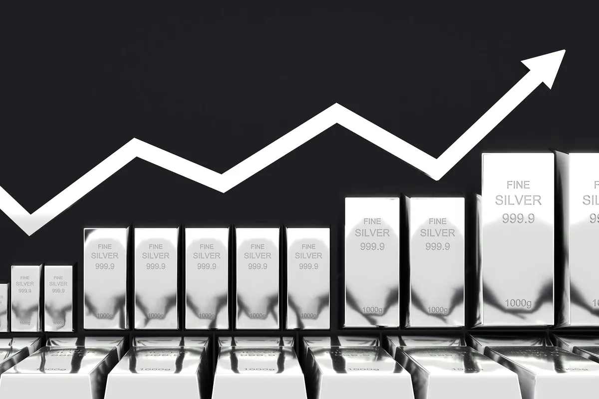Czy srebro w 2025 roku będzie najlepszym aktywem wśród metali szlachetnych?