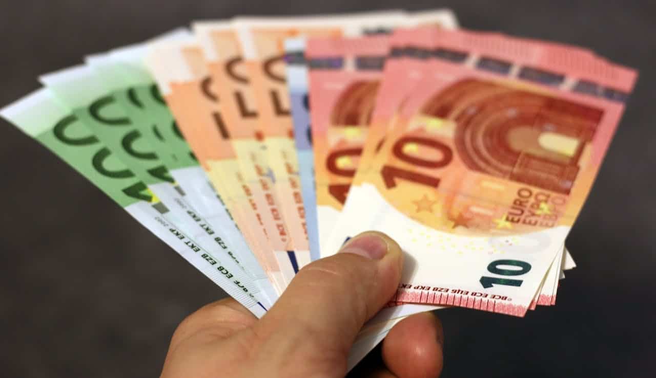 Nadciąga rewolucja w strefie euro. Pojawi się cyfrowy pieniądz i nowe banknoty. Na jednym z nich Polka?
