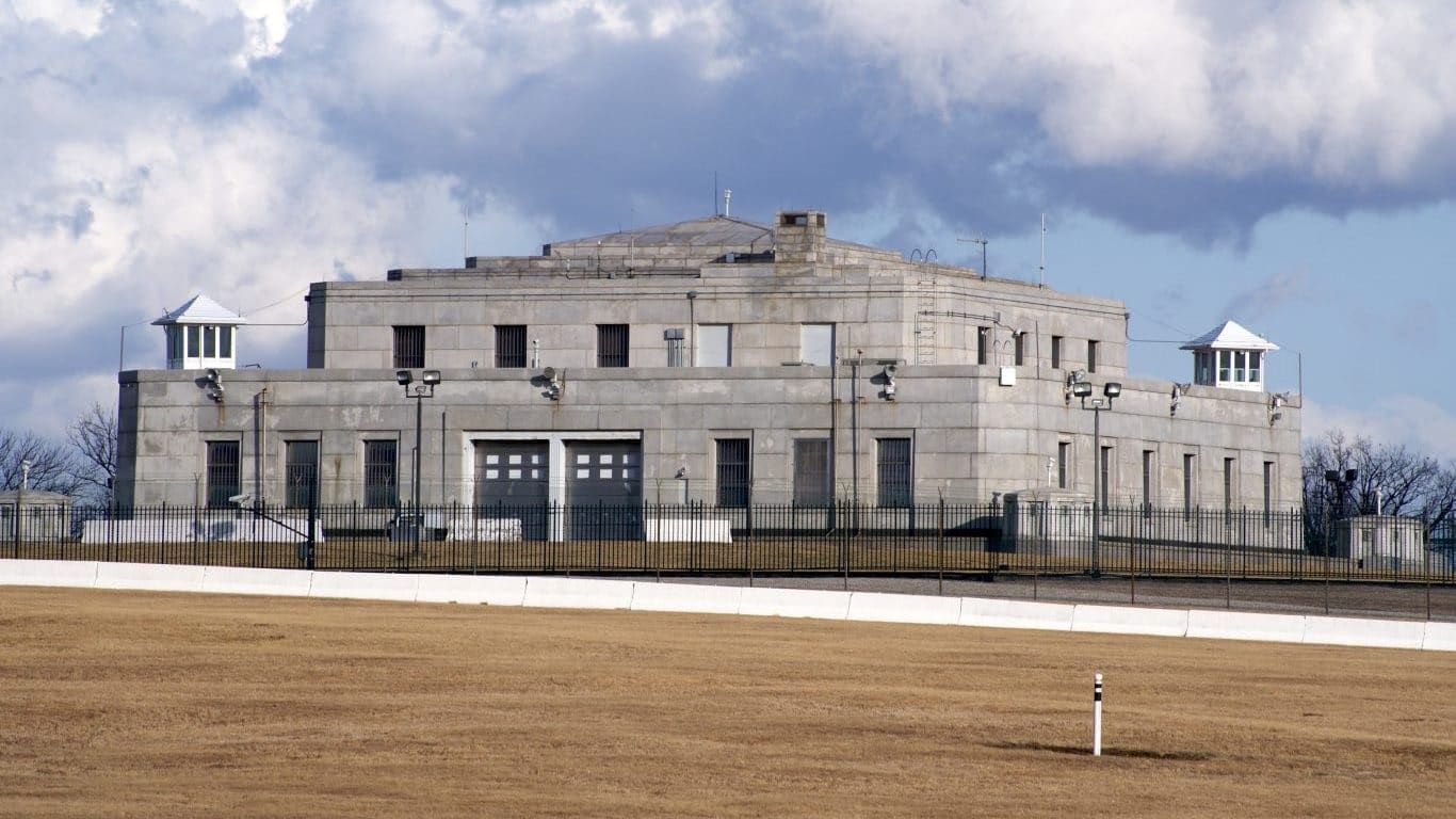 Audyt w Fort Knox budzi obawy. Cały system walutowy oparty na kłamstwie?