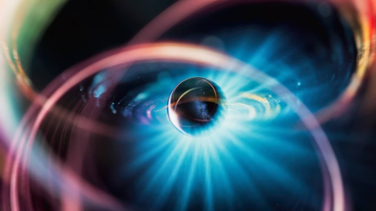 Zakaz elektrowni jądrowych – na śmietnik historii. Atom wraca, cały na biało