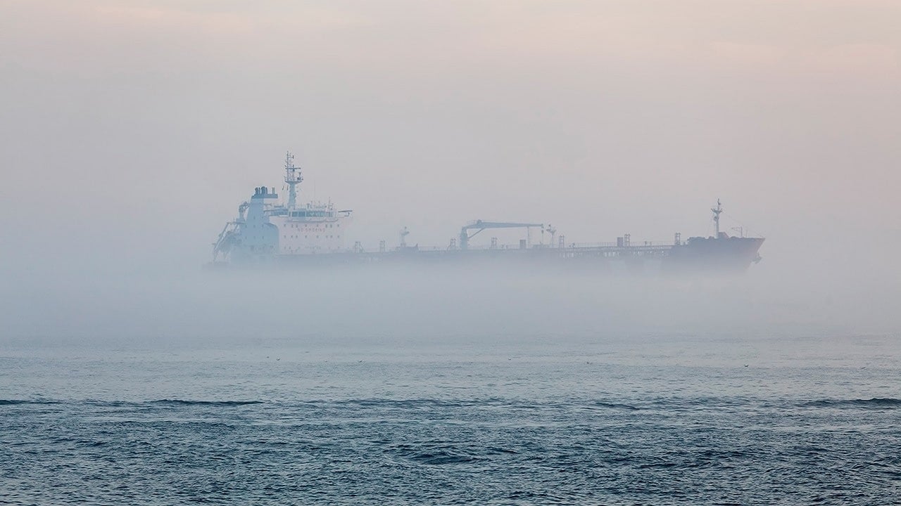 Statki tracą banderę. Setki jednostek wyrejestrowanych, flota tajemniczych tankowców pod nóż