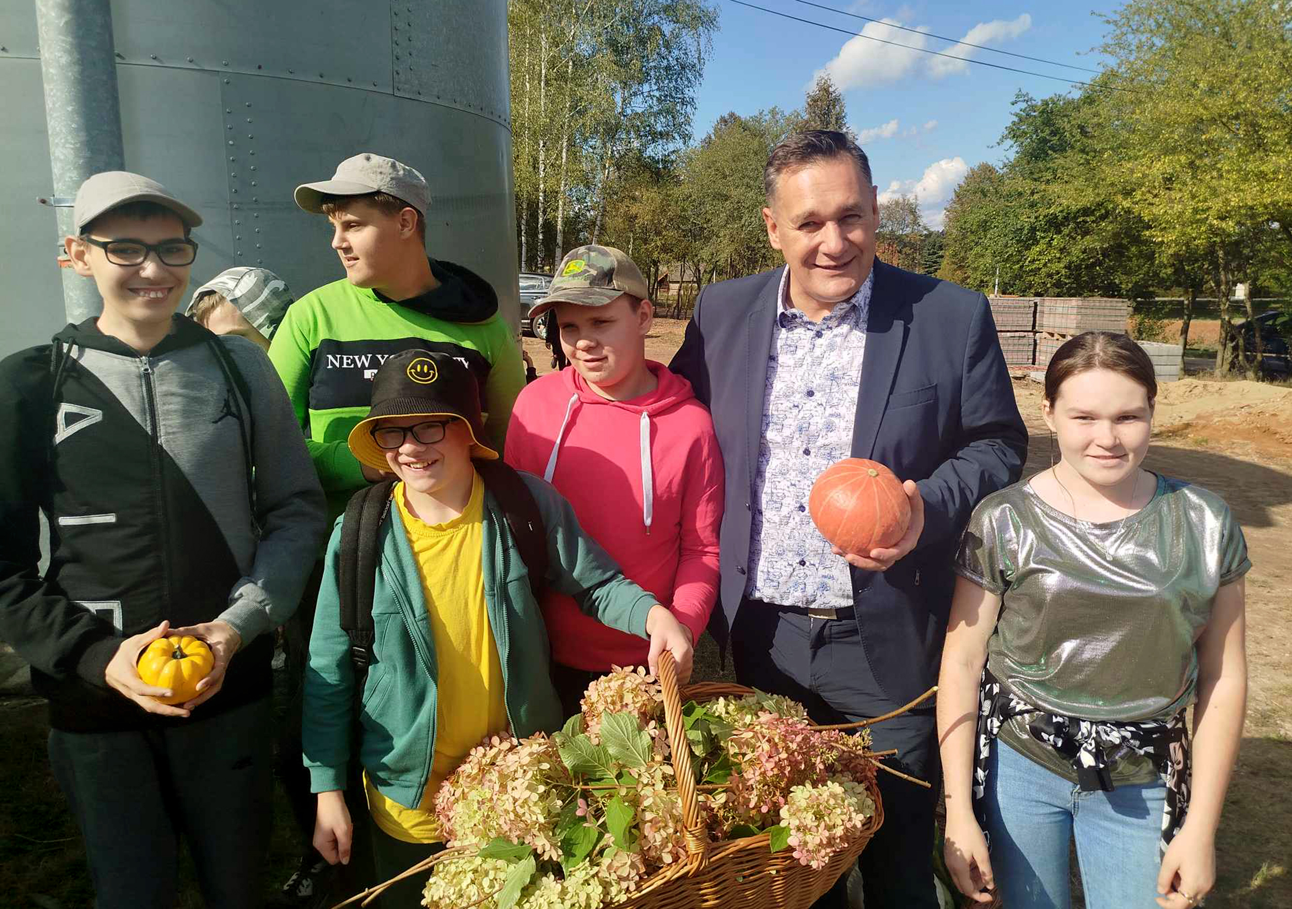 W stadninie koni w Geniuszach odbył się Piknik Integracyjny pod nazwą “Z ekologią w tle”.