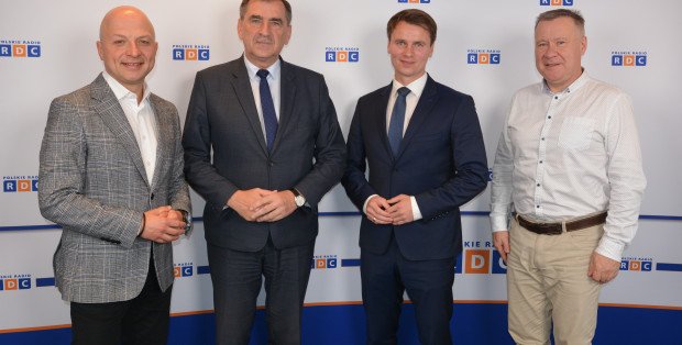 Ustawa o dochodach samorządów. Prezydent Otwocka: zyskają duże miasta, stracą małe miejscowości