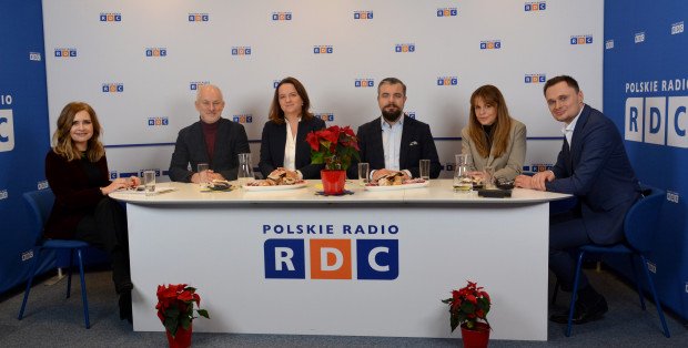 Podsumowanie roku rządów koalicji w audycji „Bez ogródek”