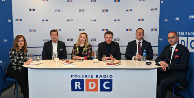 Bez wyłudzenia, ale z pomocą dla potrzebujących. Dyskusja o 800 plus dla Ukraińców