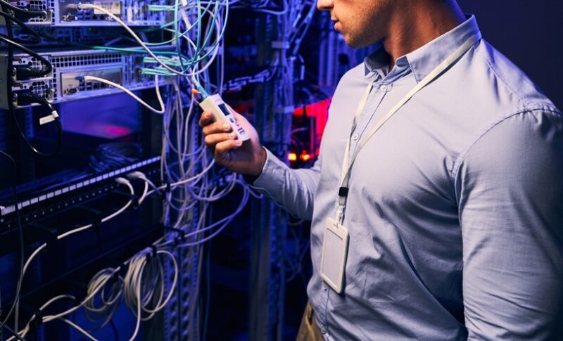 Koniec pewnej epoki: EA „zgasiło światła” w kolejnych grach