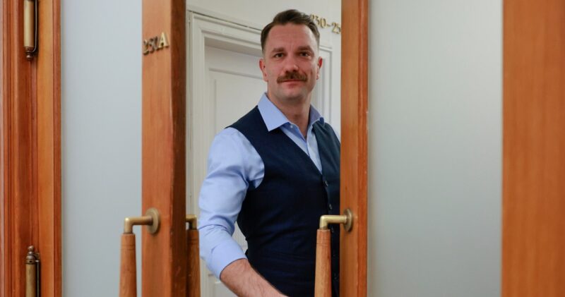 Poseł PiS Łukasz Mejza z zarzutami. Komunikat prokuratury