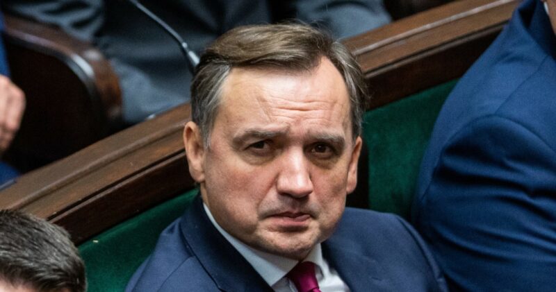 Zatrzymanie Ziobry możliwe w każdej chwili. Policja potwierdza