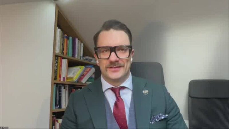 Zwrot ws. napaści na prof. Jana Malickiego. „Nieszczęśliwy wypadek”