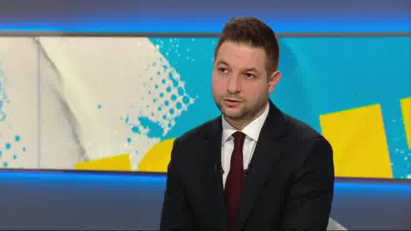 Ogromny pożar hali w Gdańsku. Kilkadziesiąt osób opuściło budynek