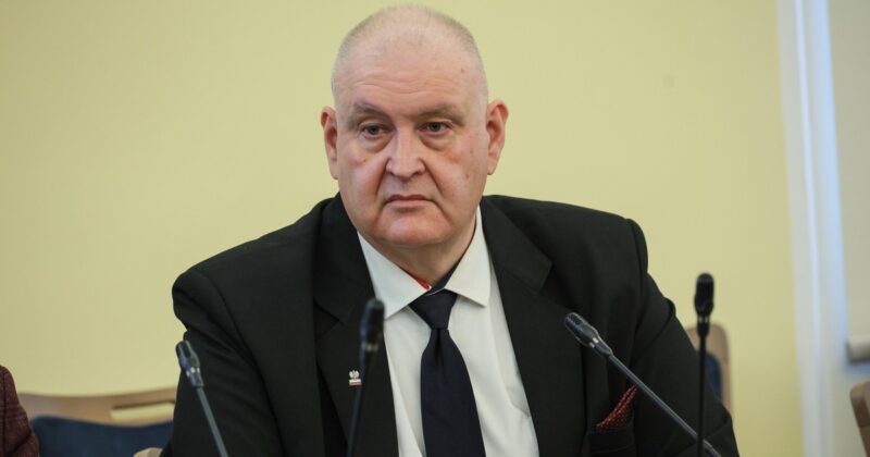 Polacy ocenili „zamach stanu”. Żółta kartka dla prezesa TK i polityków PiS