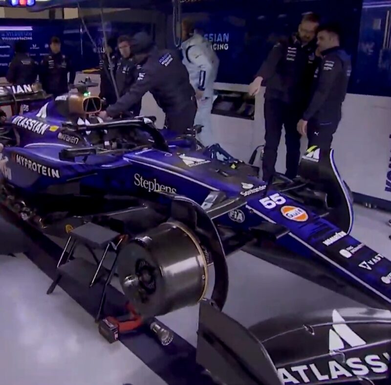 Williams na sezon 2025 wyjechał na tor