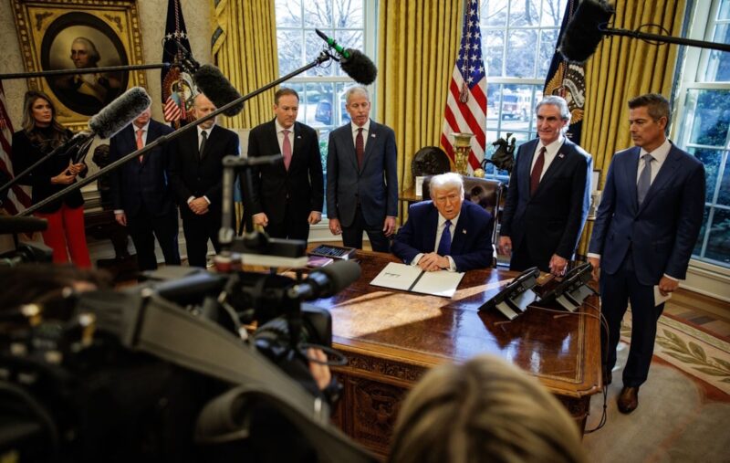 Trump nakazał zwiększenie wydobycia ropy i gazu w USA
