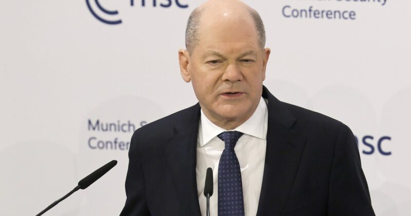 Olaf Scholz ostro o słowach wiceprezydenta USA. „Niemcy same zdecydują”