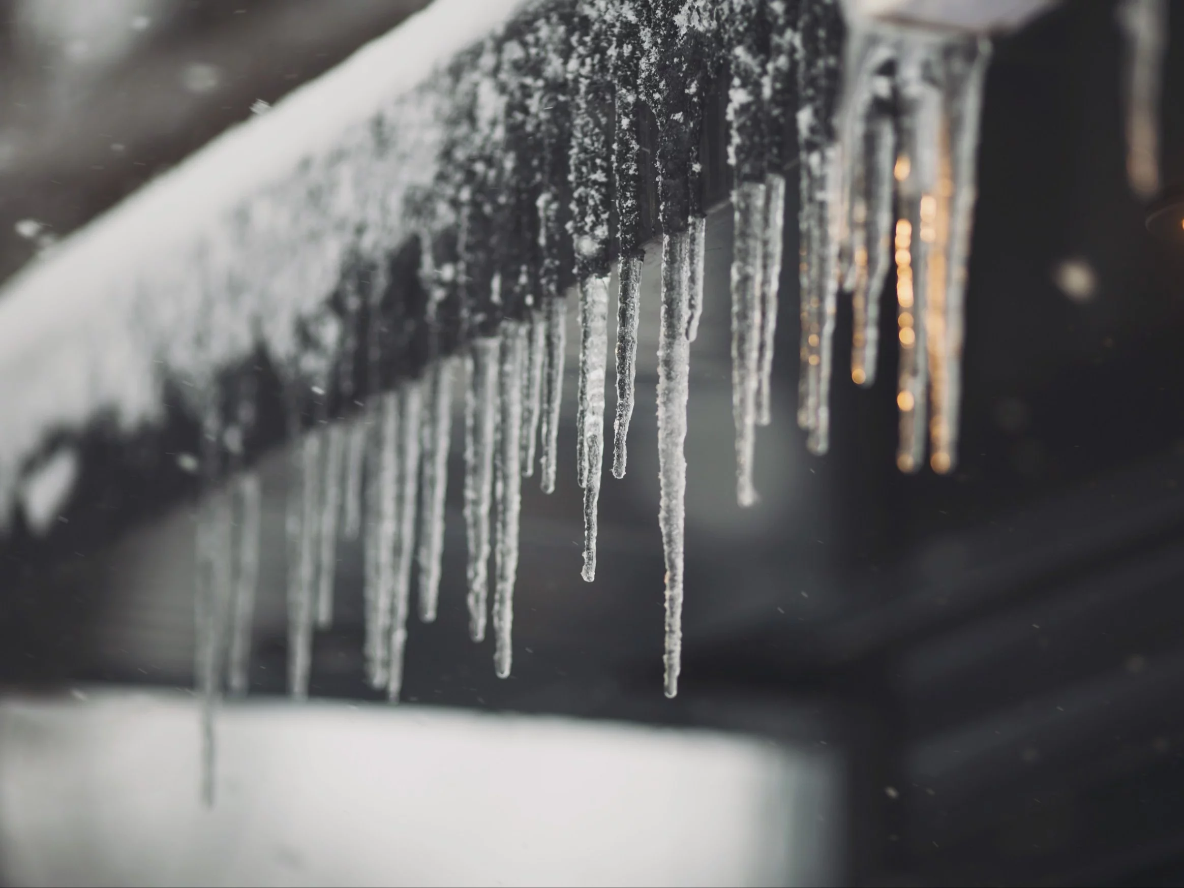 Polska w okowach mrozu. Zima jeszcze nie odpuszcza, ale nadchodzi pogodowy przełom