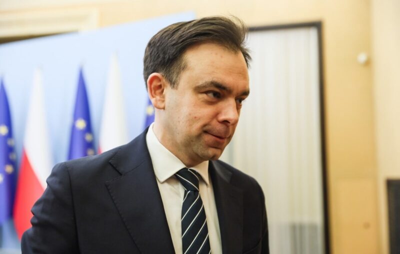 Deficyt budżetowy za 2024 rok wyniósł prawie 211 mld zł