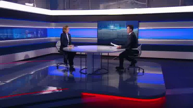 Petru o zachowaniu parlamentarzystów. „Być może bardziej podchmieleni siadają z tyłu”