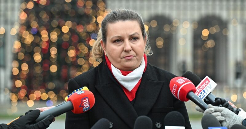 Szefowa kancelarii prezydenta o skandalicznych słowach posła PiS. „Po prostu cytował wiersz”