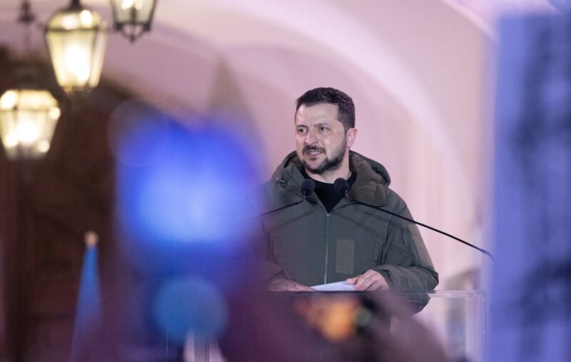 Co jest w nowej umowie o minerałach? „NYT” straszy zapisami