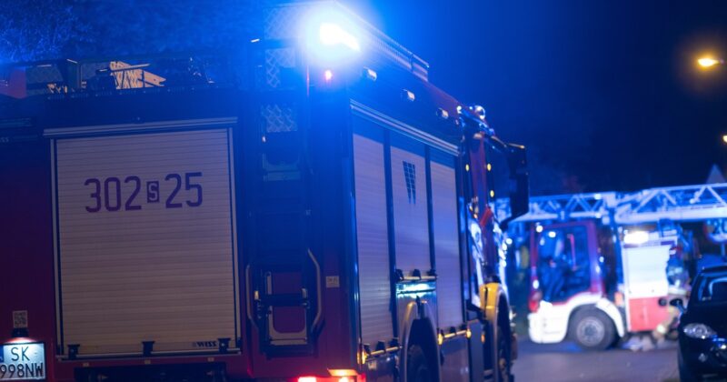 Dom płonął, gdy była w środku z trójką dzieci. „To mogła być zemsta na policjantce”