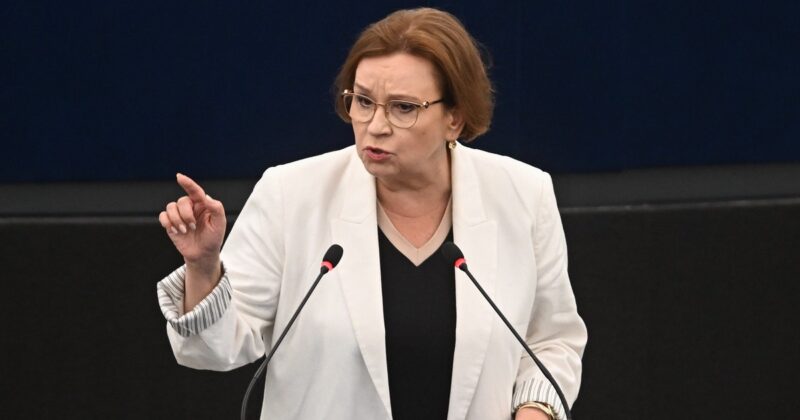 Anna Zalewska stoi murem za byłą szefową CBA. „Zachowała się rozsądnie”