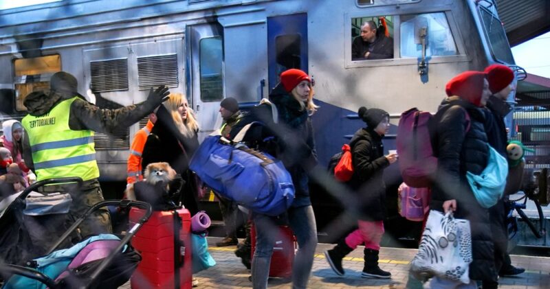 Tyle Polska wydała po wybuchu wojny. Ekonomiści mówią o miliardach