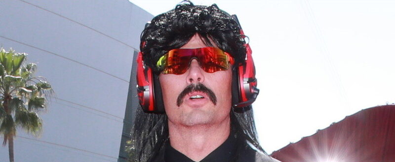 Dr Disrespect nie powinien otrzymać bana Chodzi o kontakty z nieletnią