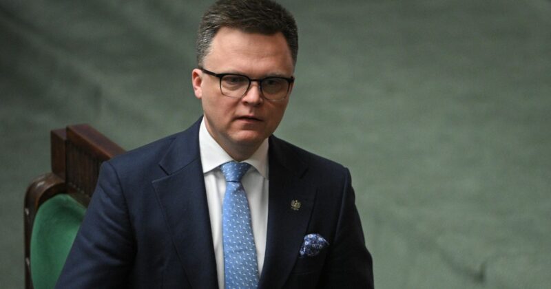 Szymon Hołownia próbuje ratować kampanię. „To grozi katastrofą”