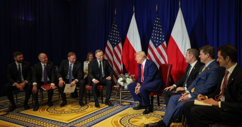 Polska musi być gotowa na „wariant B”, gdy USA tak bardzo zmieniają kurs