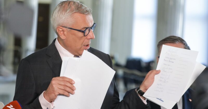 Nocny list Romana Giertycha. „Jesteś pan nienachalnie inteligentnym idiotą”