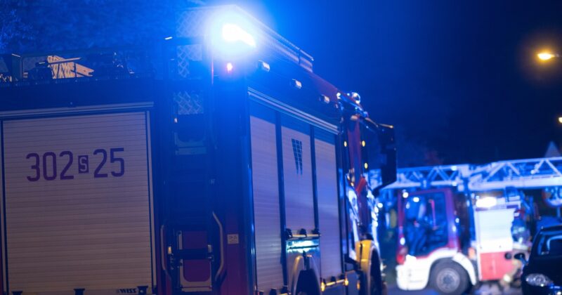 Nie mógł otworzyć drzwi do mieszkania. wezwał 112 i powiedział, iż „kamienica się pali”