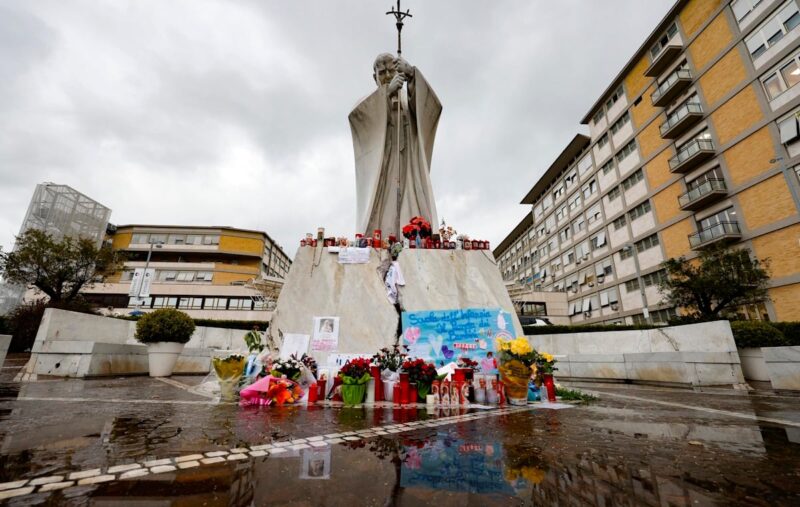 Choroba papieża. Nowe informacje o stanie zdrowia Franciszka