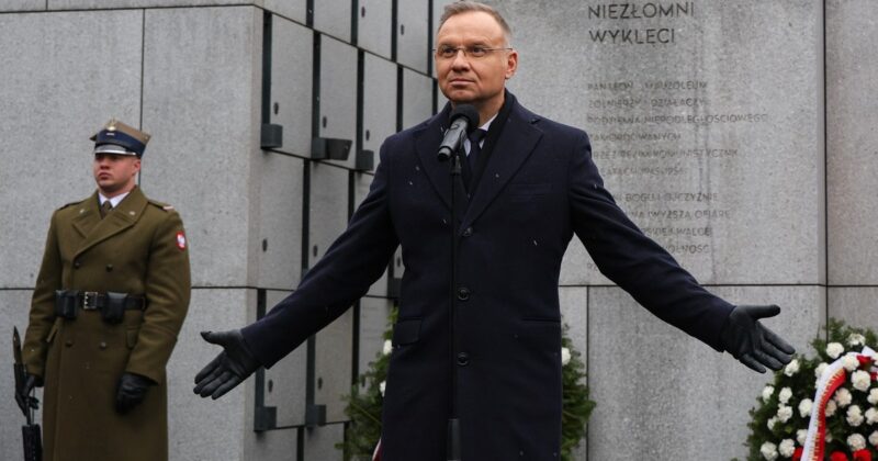 Ostre przemówienie Andrzeja Dudy. Wzywa Polaków, aby „przejrzeli na oczy”