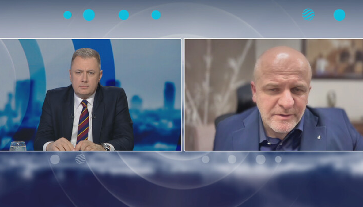 Niebezpiecznie na północy Polski. Wstrzymano przeprawę promową, pojawiają się apele