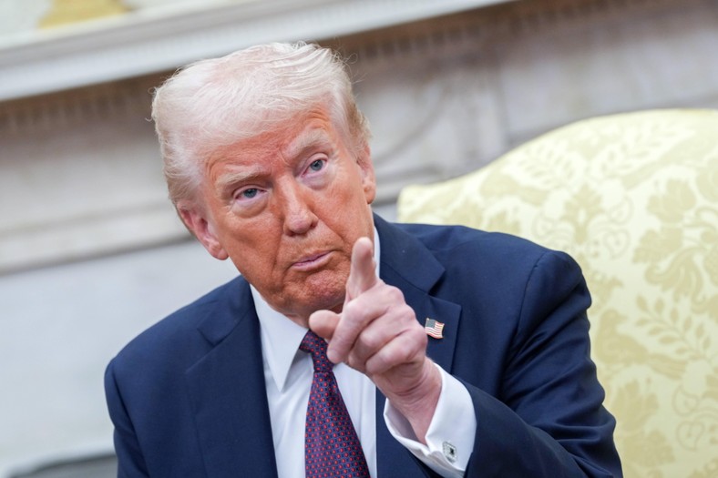 Washington Post: Karate instructor&#39;s tweet allegedly influenced Donald Trump&#39;s decision on Ukraine