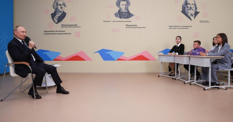 Rosyjskie władze nie pozwolą na „promowanie zachodnich pseudowartości” w szkołach. Nowe prawo