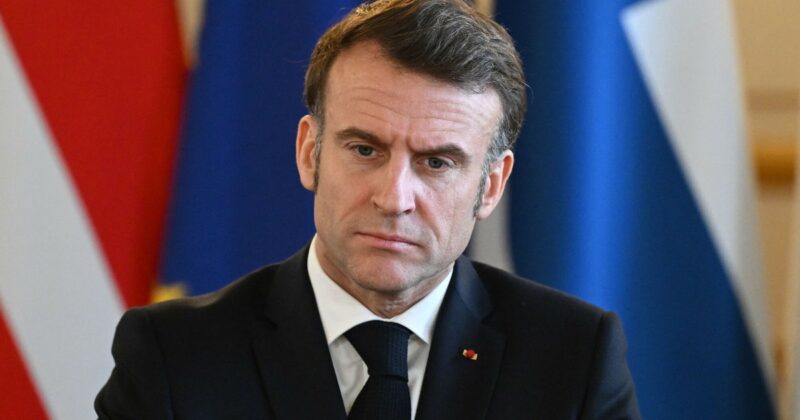 Rosja uderza w Emmanuela Macrona. Zarzuca mu „fatalne błędy”