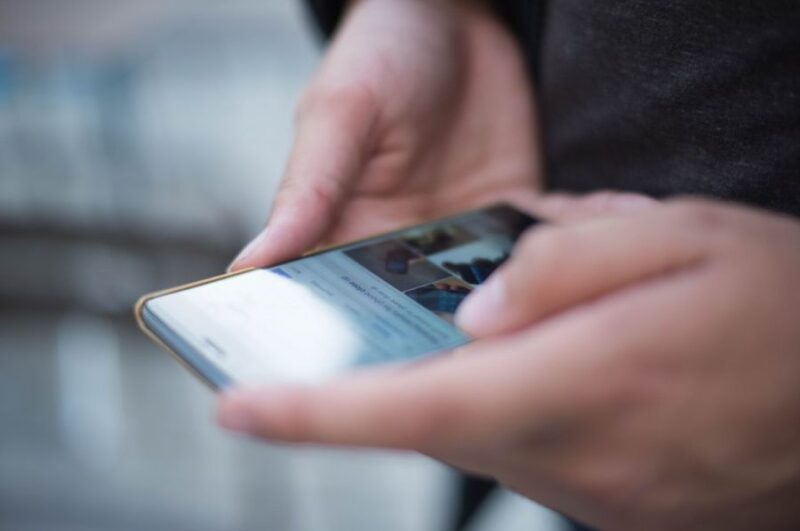 Trzy dni bez telefona mogą zmienić aktywność mózgu