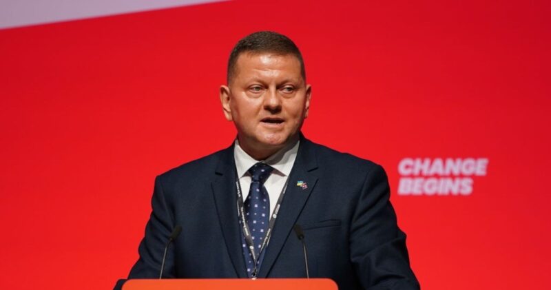 Dowodził ukraińską armią, teraz krytykuje USA. „NATO może przestać istnieć”