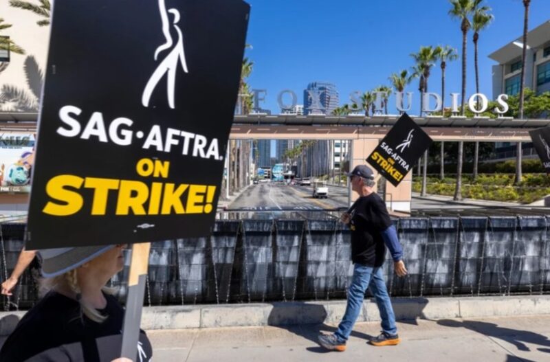 Strajk aktorów głosowych trwa. SAG-AFTRA ostrzega przed „nadużyciem AI”