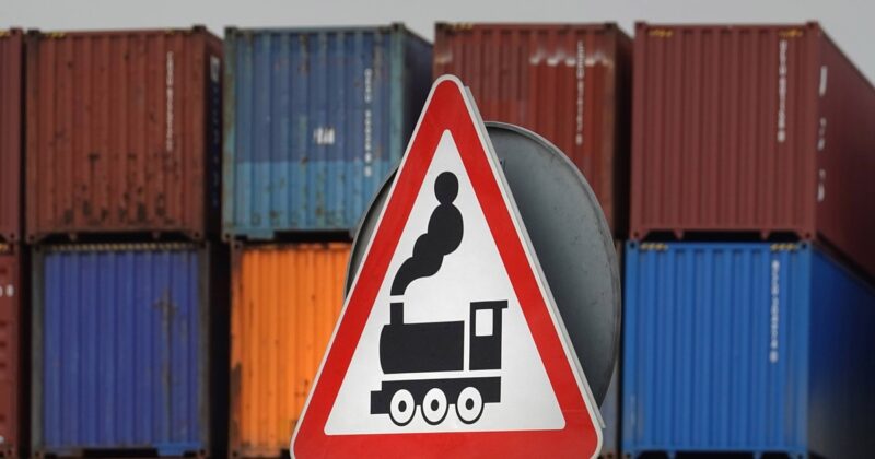 Пекин отворачивается от Москвы после смены правил. Китайские поставщики утверждают, что россияне нанесли им «серьёзный удар»