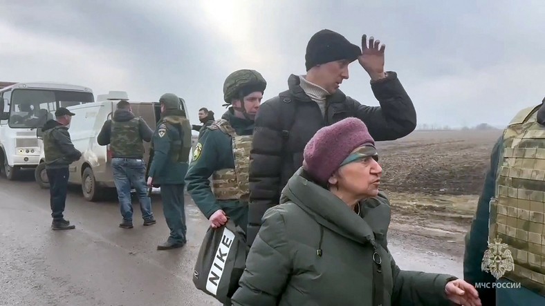 „W telewizji mówili, iż to tylko kilka dni”. choćby Rosjanie są wściekli na swoją armię. „Miasto po prostu zniknęło”