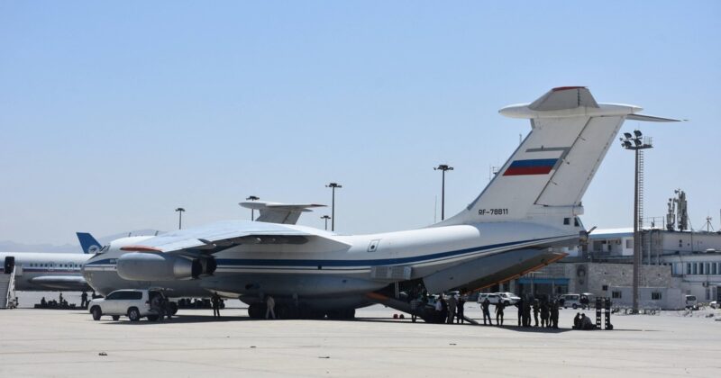 Rosja wywozi sprzęt wojskowy. „Syryjski ekspres opuścił Morze Śródziemne”