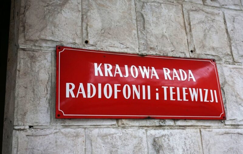 Neo-TVP zaatakowała o. Rydzyka. KRRiT wszczyna postępowanie